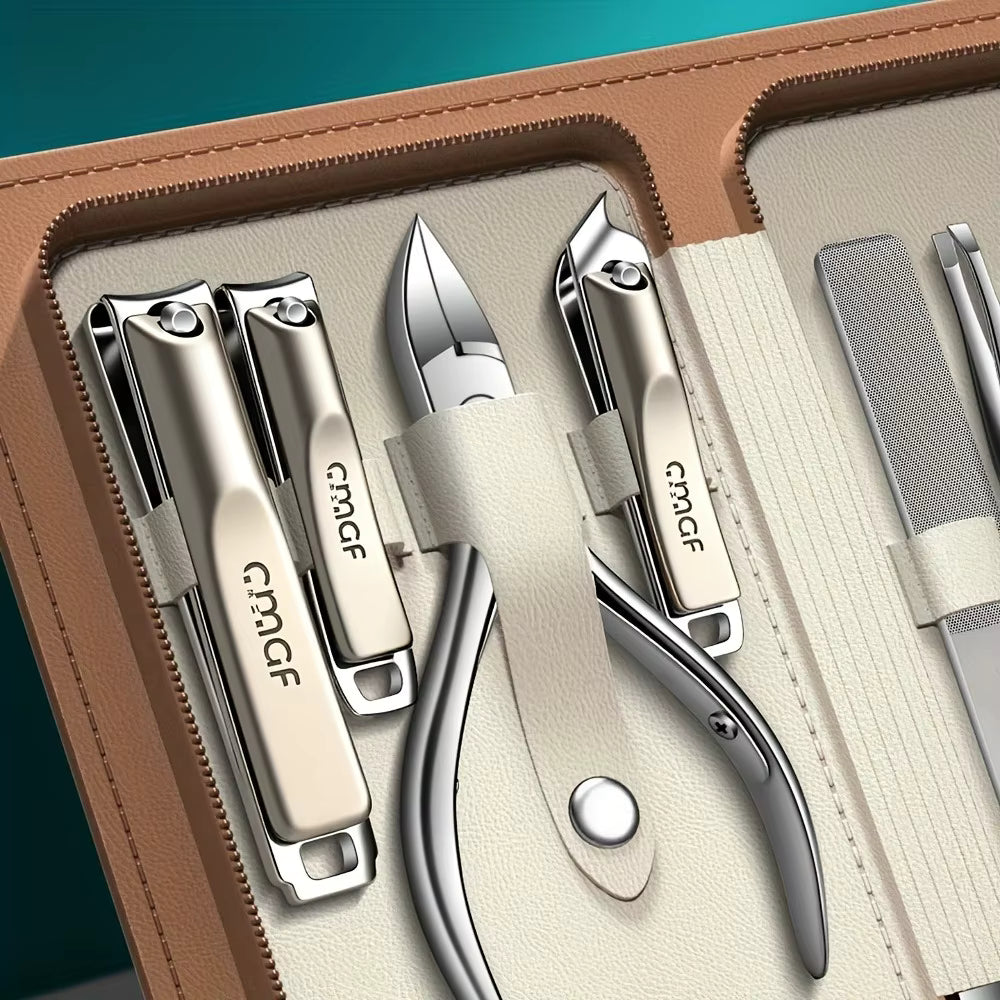 The Mans Premium Manicure Set